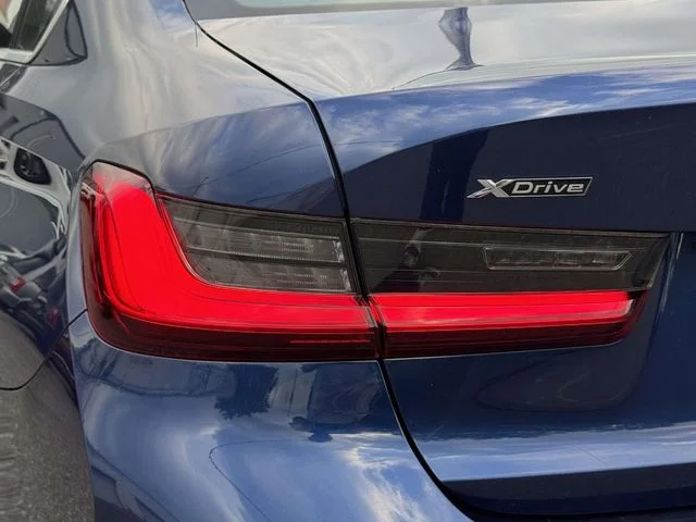 Used 2019 Blue BMW 330i xDrive image 15