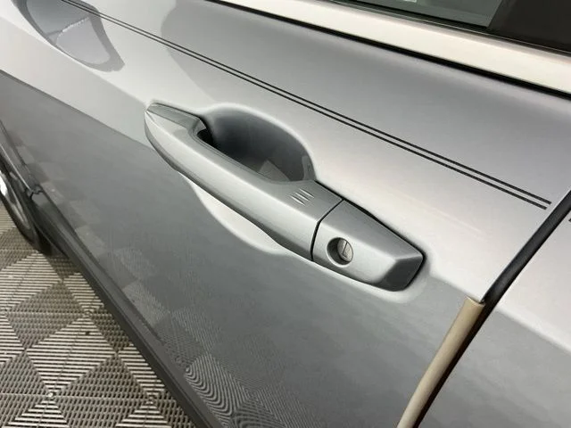 Used 2019  Honda EX-L image 11