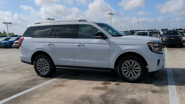 New 2026 Space Silver Metallic Ford Platinum® image 101