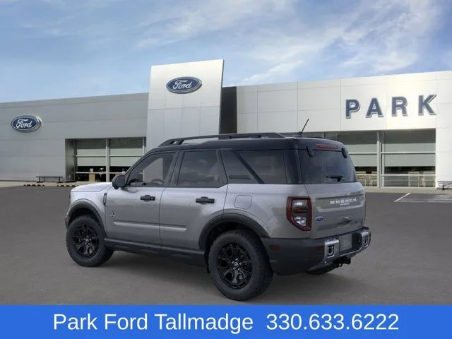 New 2025 Carbonized Gray Metallic Ford Outer Banks image 4