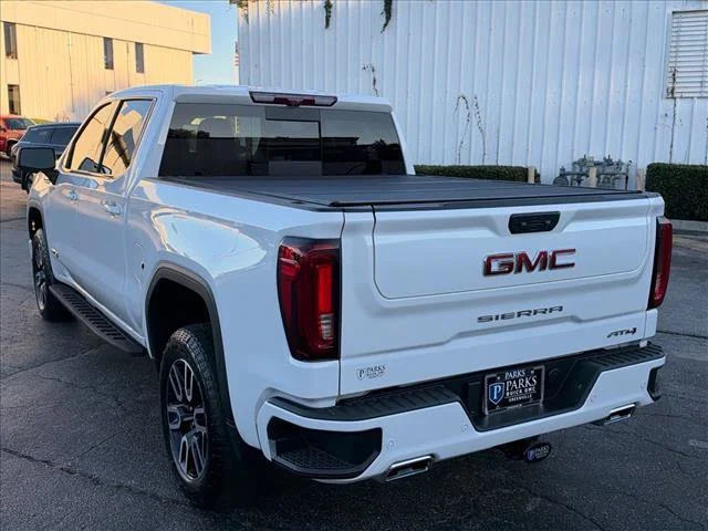 2025 GMC Sierra 1500 AT4 - Photo 8