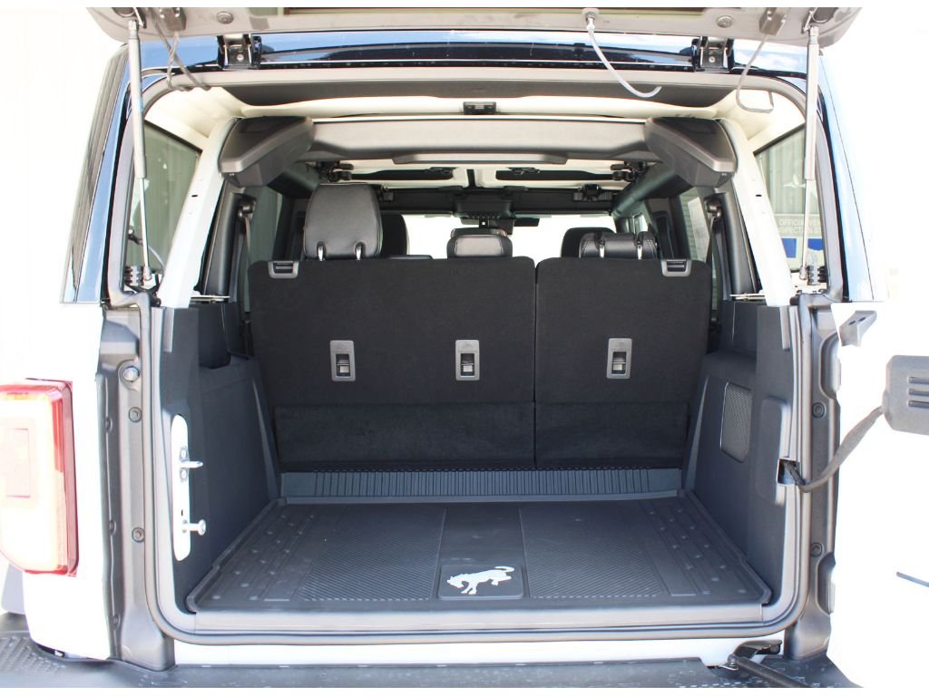 New 2026 Avalanche Gray Ford Big Bend image 18