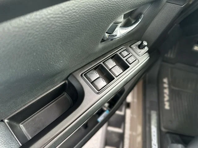 Used 2021 Beige Nissan PRO-4X image 14