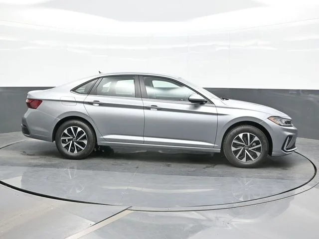 New 2026 Silver Volkswagen 1.5T S image 8