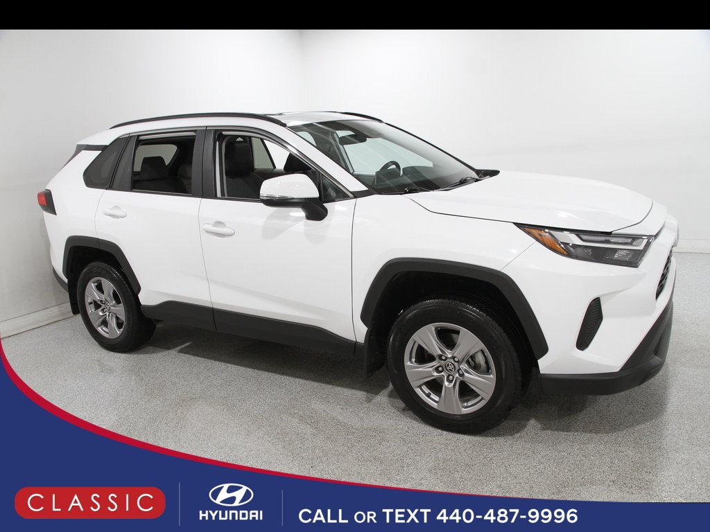 2023 Toyota RAV4 XLE