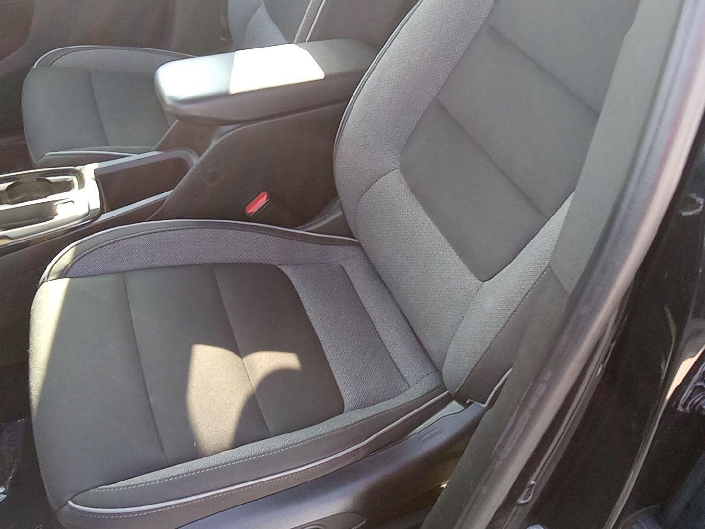 Used 2021 Chevrolet Trailblazer LT with VIN KL79MRSL1MB008302 for sale in Kansas City