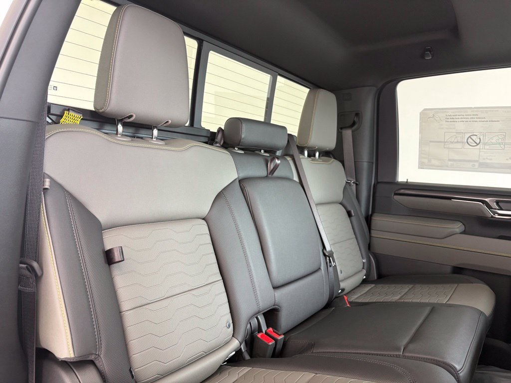 2026 Chevrolet Silverado 2500 HD ZR2 - Photo 44