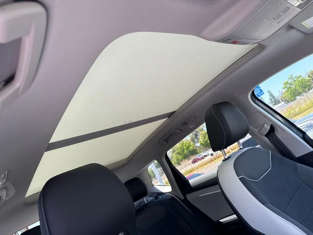 New 2026 Platinum Gray Metallic Volkswagen 1.5T SE image 19