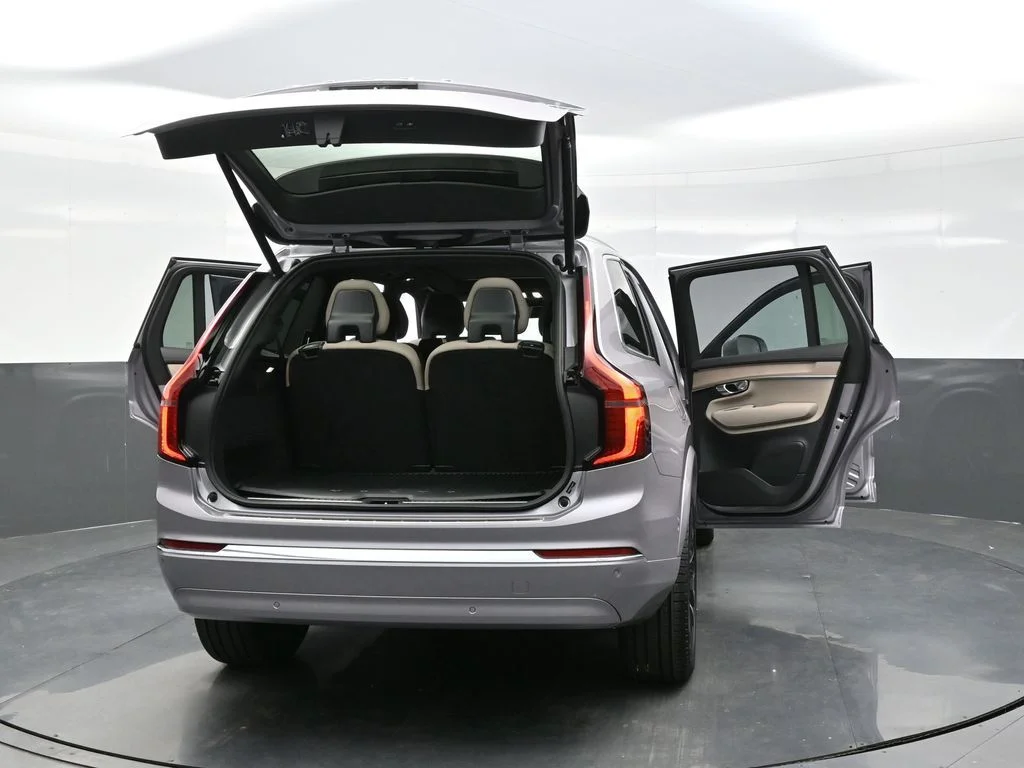 New 2026 Aurora Silver Volvo Plus image 50
