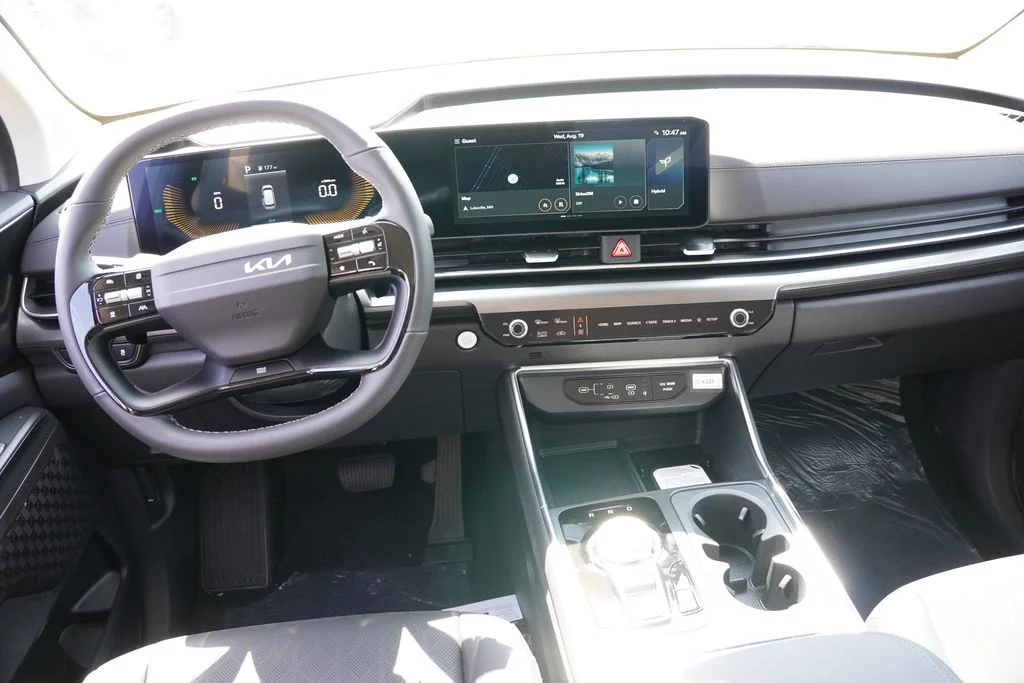 New 2027 Panthera_Metal Kia EX image 13