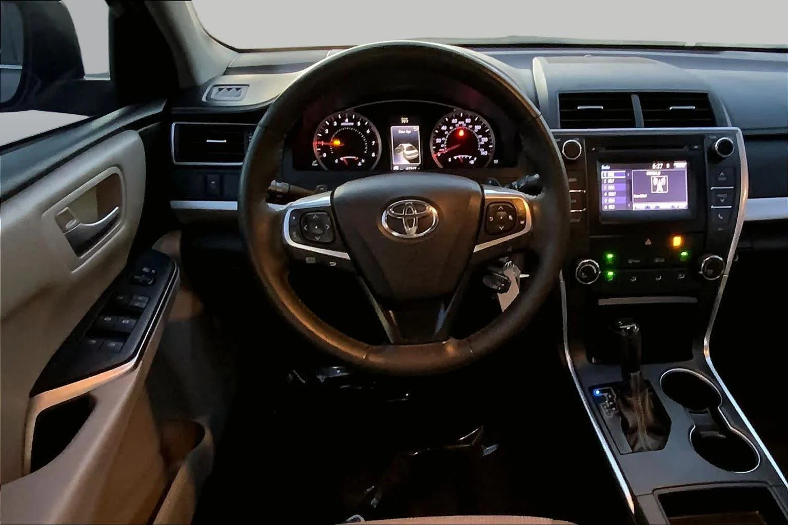 Used 2017 Predawn Gray Mica Toyota SE image 6