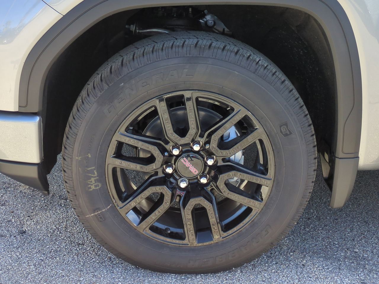 New 2026 Sterling Metallic GMC Elevation image 34