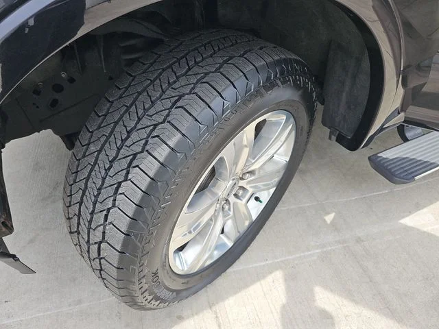 Used 2020 Black Ford Platinum image 30