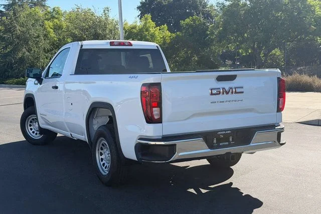 New 2026 Summit White GMC Pro image 11