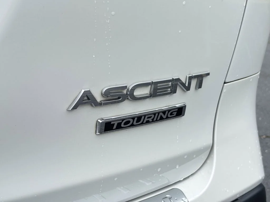 Used 2022 White Subaru Touring image 10