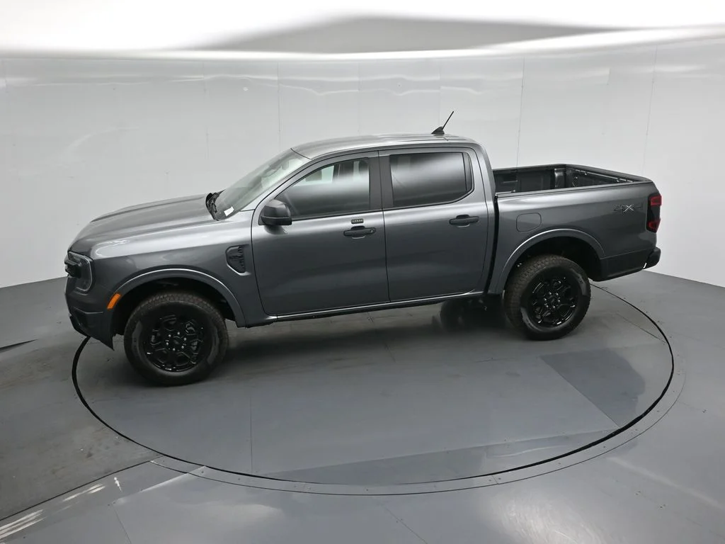 New 2026 Marsh Gray Ford XLT image 38