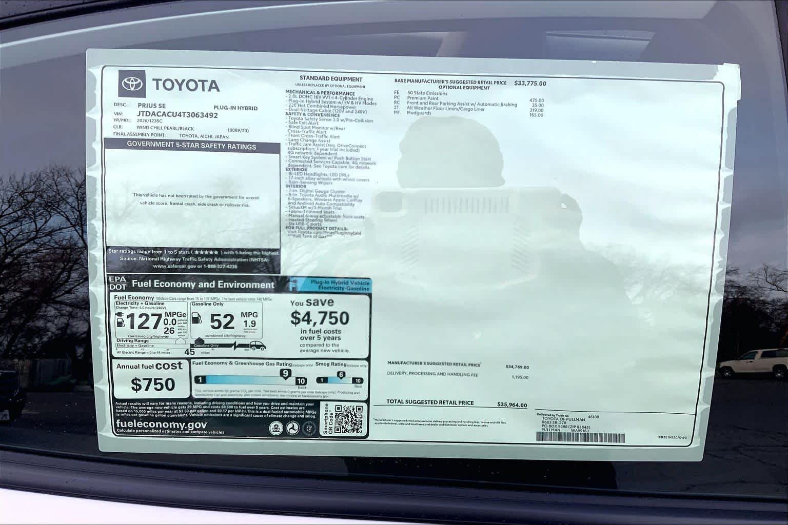 2026 Toyota Prius Plug-in Hybrid SE - Photo 21