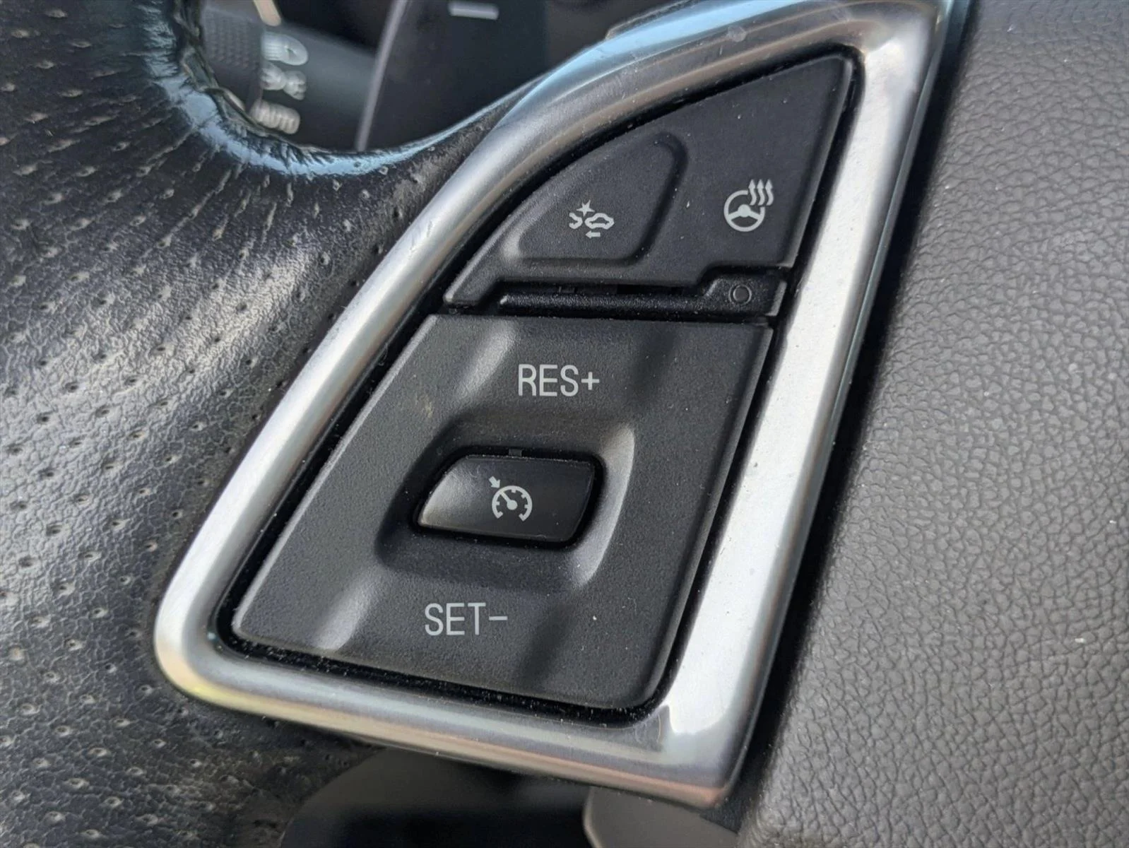 Used 2020 Satin Steel Gray Metallic Chevrolet 2SS image 13