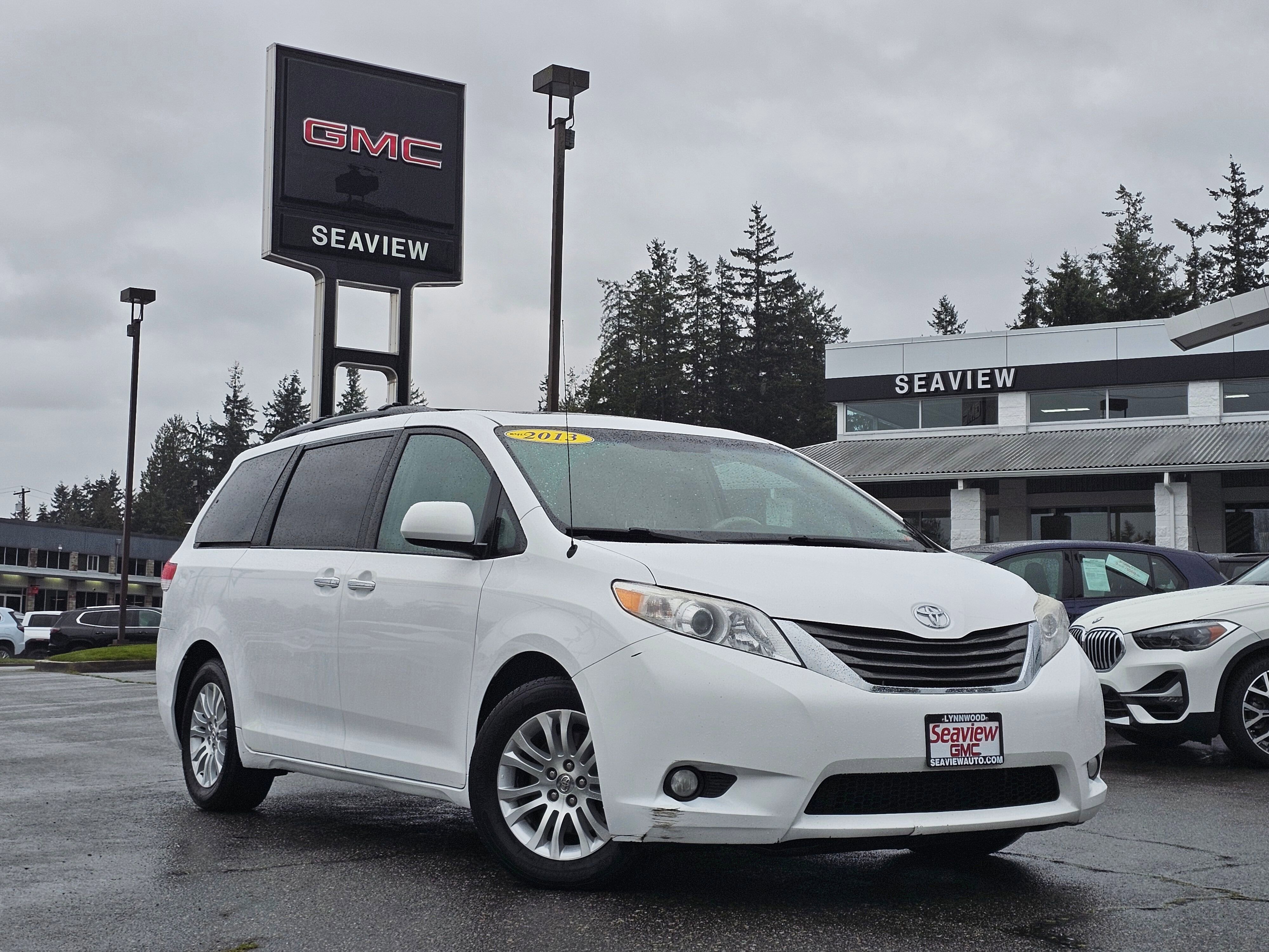 2013 Toyota Sienna XLE