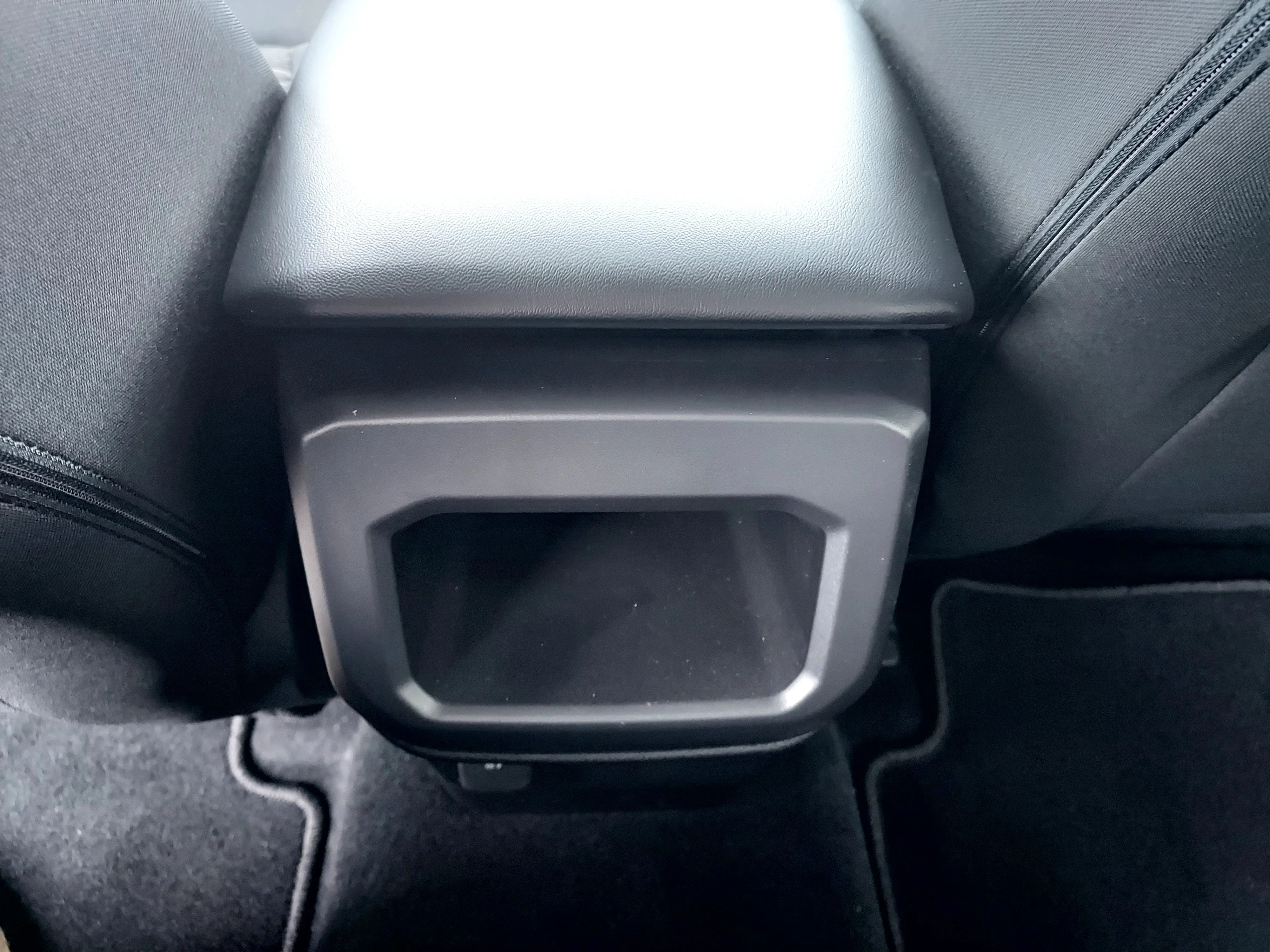 New 2026 Oxford White Ford XL image 18