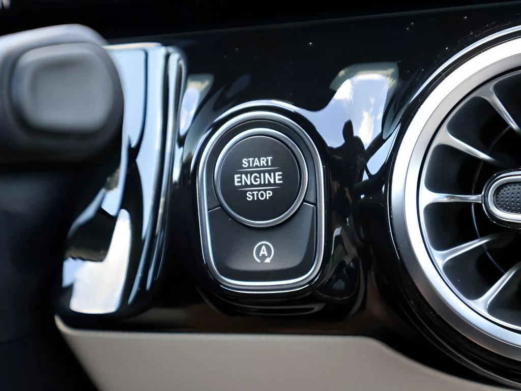 Certified Used 2026 Mountain Gray Metallic Mercedes-Benz GLA 250 image 29
