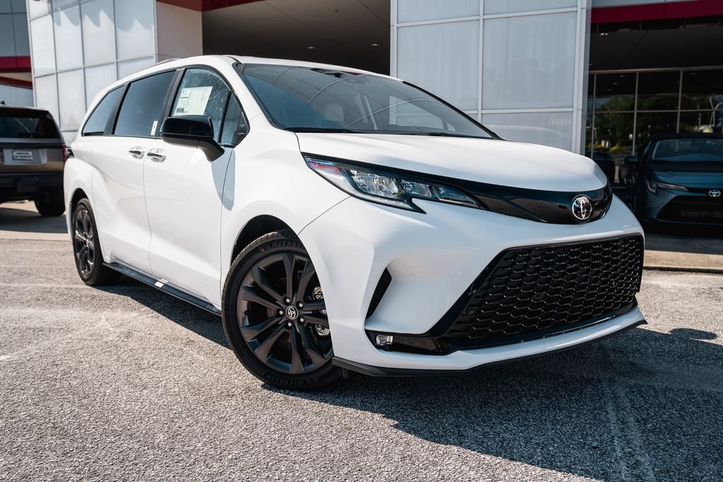 2026 Toyota Sienna  XSE