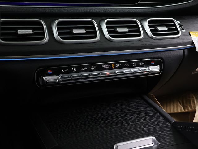 New 2026 Black Mercedes-Benz GLE 350 image 24