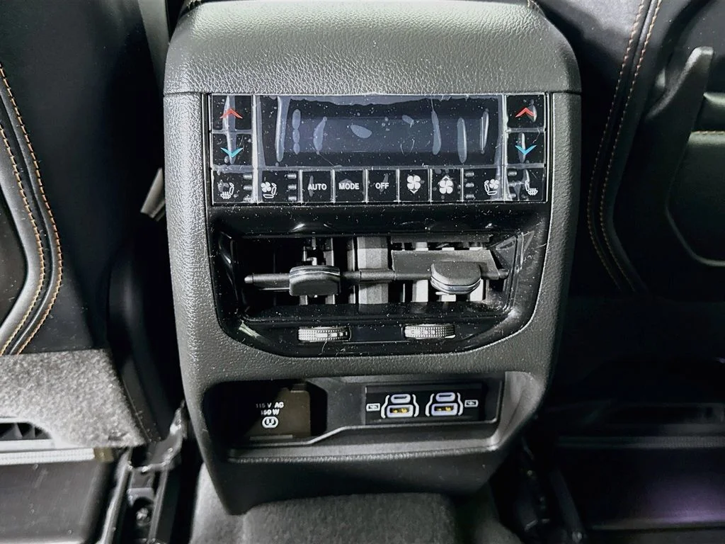 Used 2024 White Jeep Summit image 26