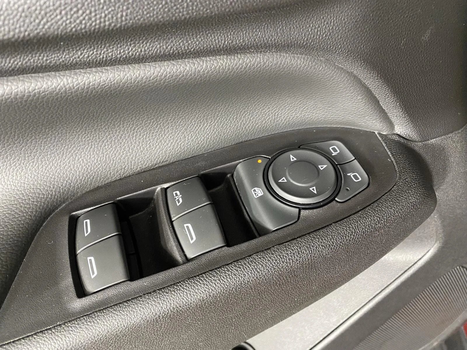Used 2019 Cajun Red Tintcoat Chevrolet LT image 20