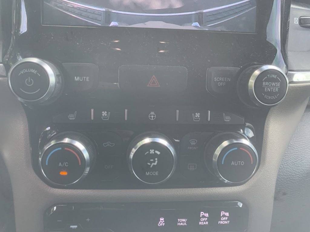 Used 2022 Patriot Blue Pearlcoat Ram Laramie image 22
