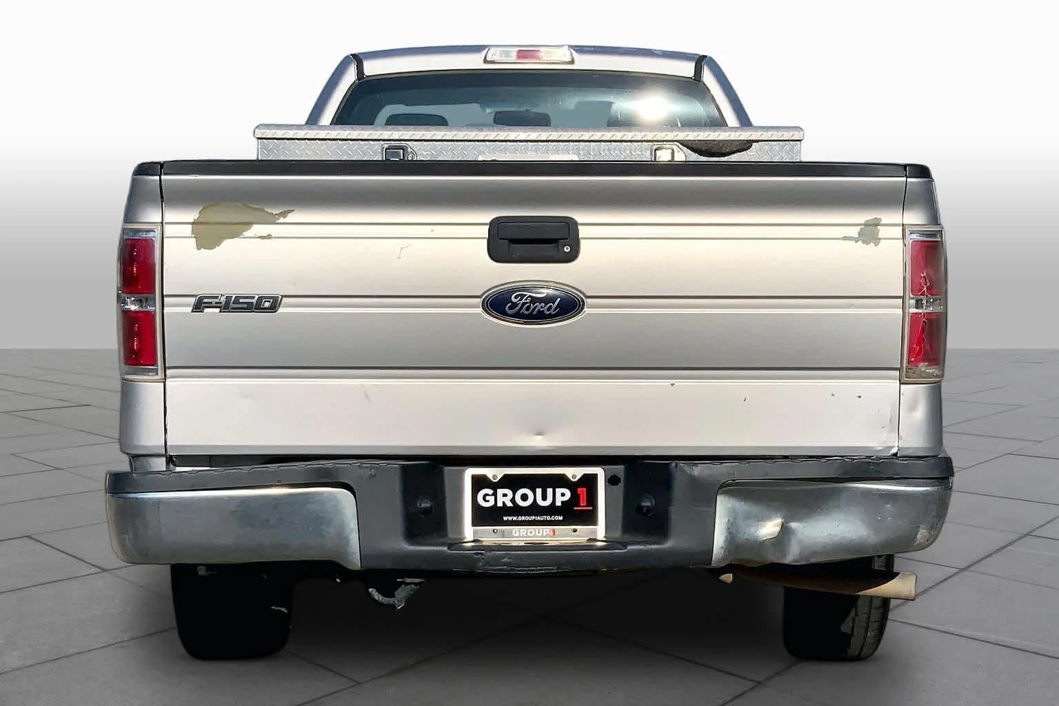 Used 2014 Ingot Silver Metallic Ford XL image 4