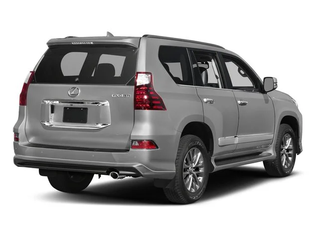 Used 2017 Starfire Pearl Lexus 460 image 2