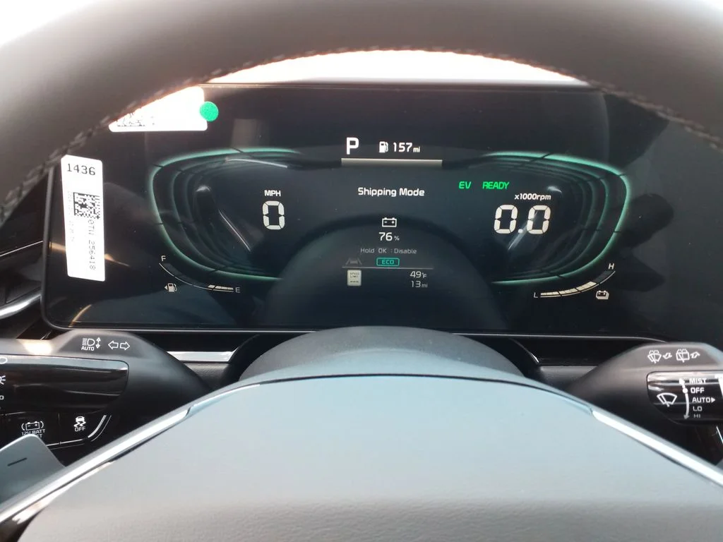 2025 Kia Niro EX - Photo 15