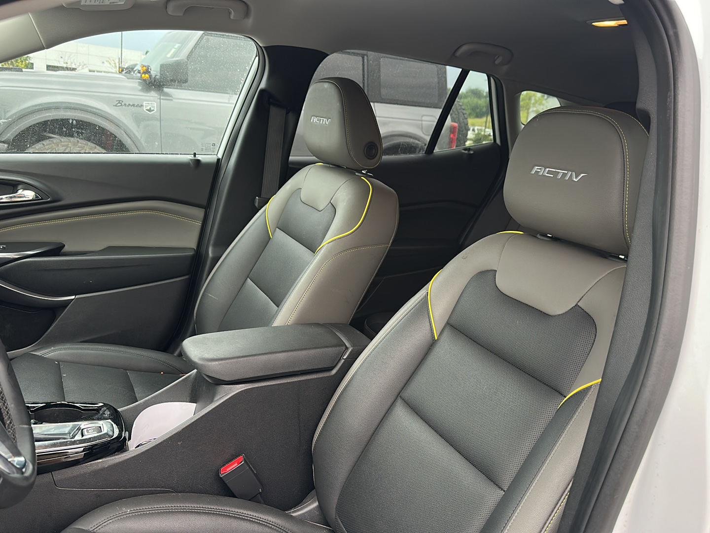 Used 2025 Summit White Chevrolet ACTIV image 8