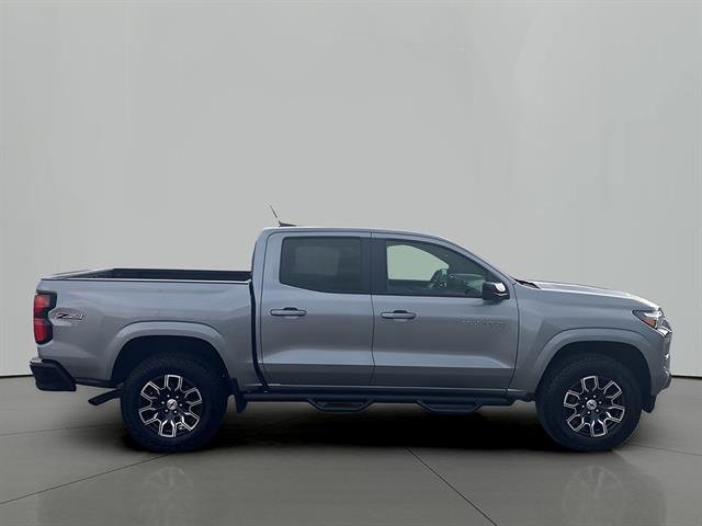 2024 Chevrolet Colorado Z71, photo 6 of 12