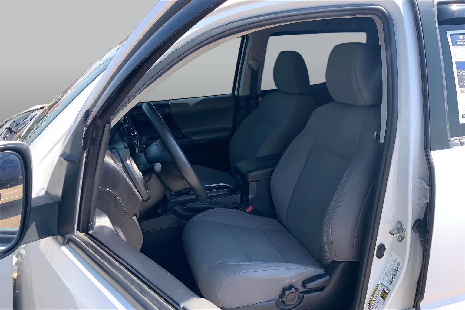 Used 2021 Super White Toyota SR5 image 8