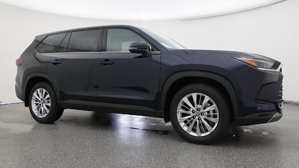 New 2026  Toyota Platinum image 8