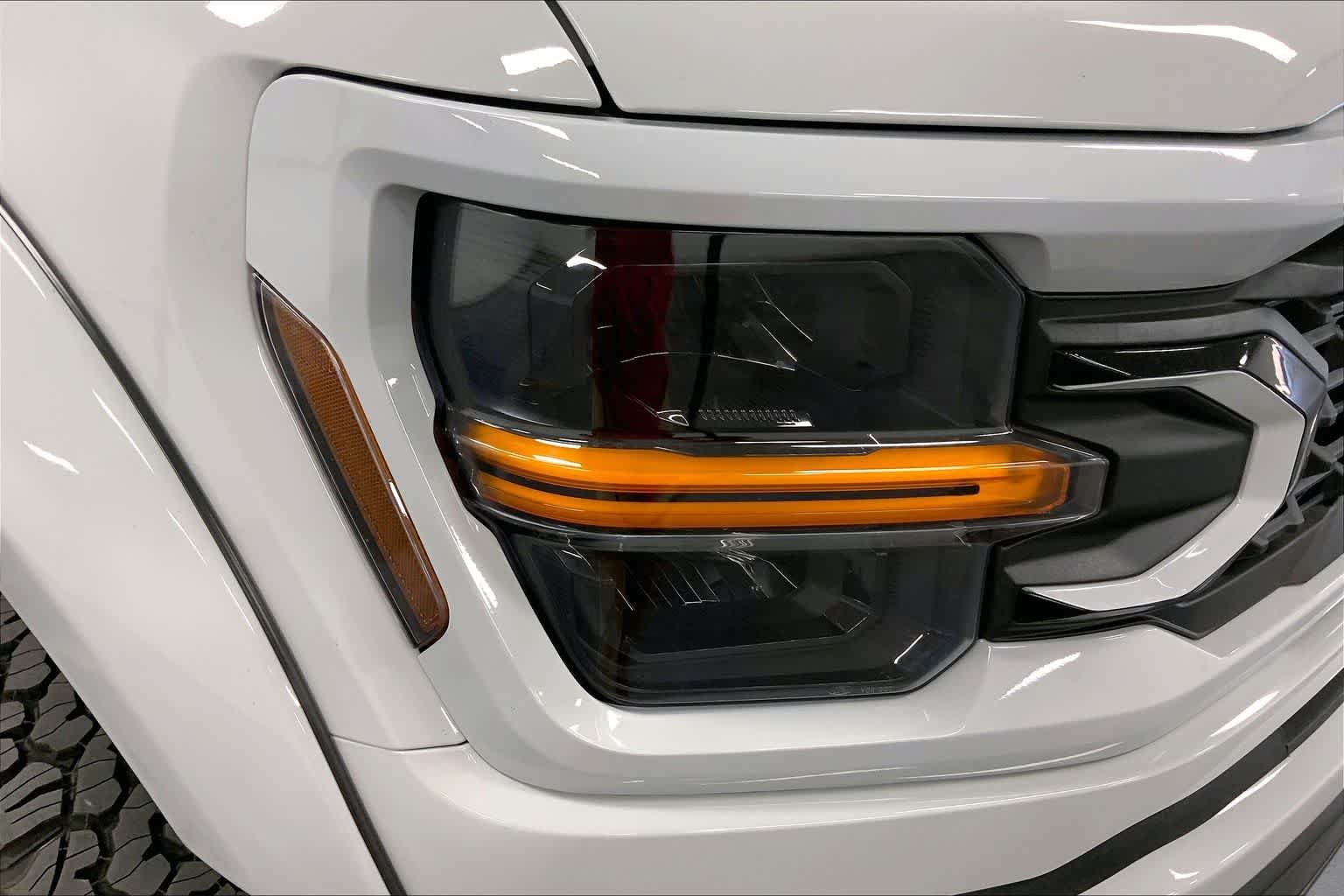 New 2026 Avalanche Ford XLT image 13