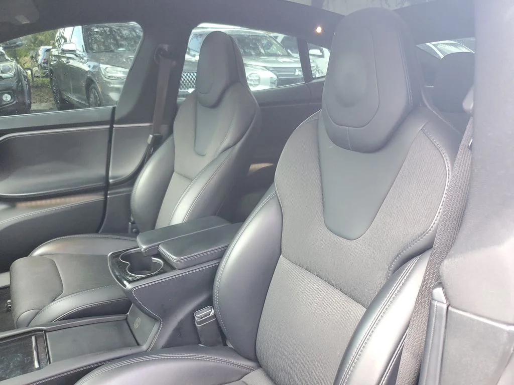 Used 2018 Gray Tesla  image 21