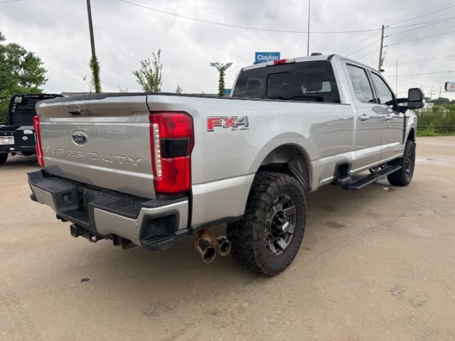 Used 2023 Silver Ford LARIAT image 5