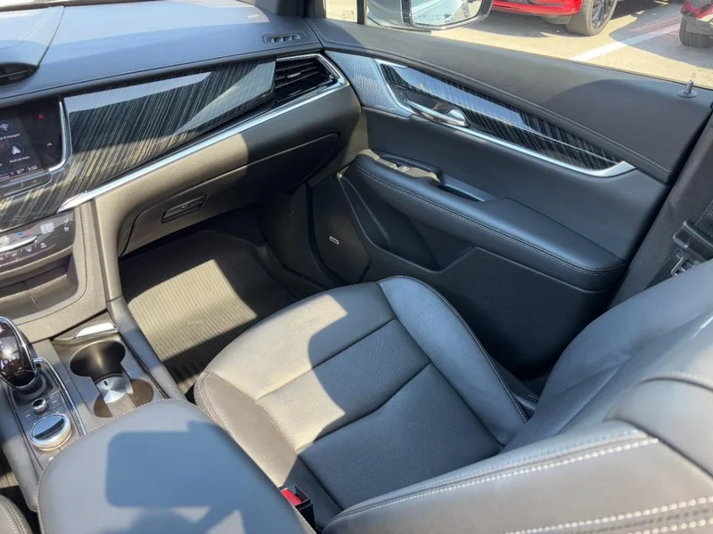 Used 2023 Silver Cadillac Premium Luxury image 15