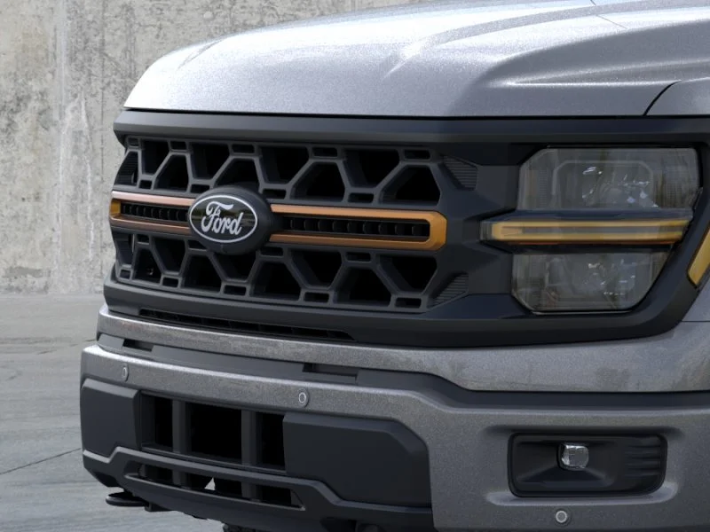 New 2026 Carbonized Gray Metallic Ford Tremor® image 17