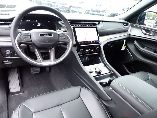 2025 Jeep Grand Cherokee Limited - Photo 13