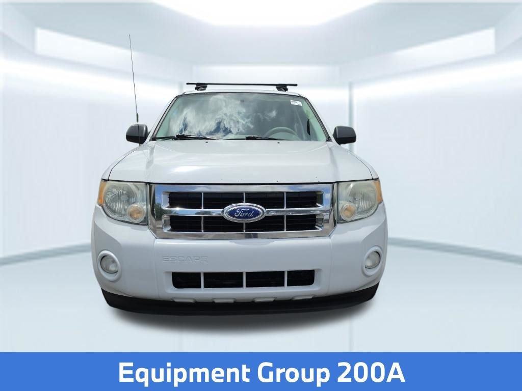 Used 2012 White Ford XLT image 2