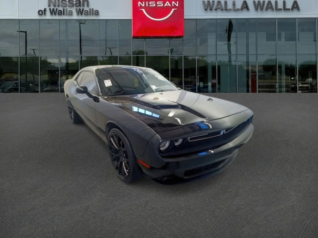 2021 Dodge Challenger SXT Auto's photo