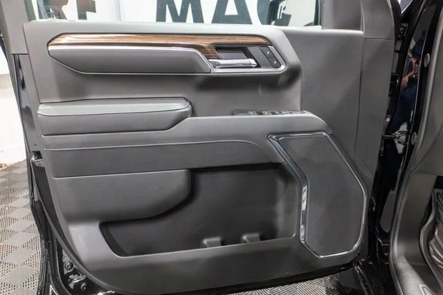2026 Chevrolet Silverado 1500 LT Trail Boss - Photo 11