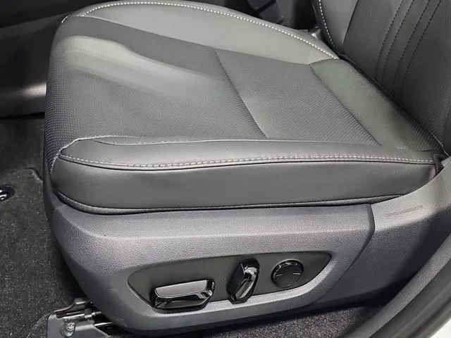 New 2026 Ultra White Lexus 350 Premium image 27