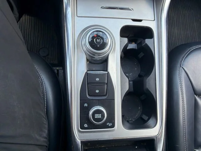 Used 2021 Blue Ford XLT image 23