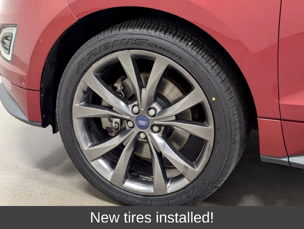 Used 2016 Red Ford Sport image 2