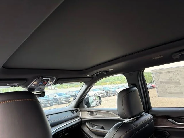 New 2026 Black Jeep  image 9